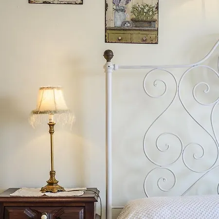 Milicias House بيت ضيافة لاغوس